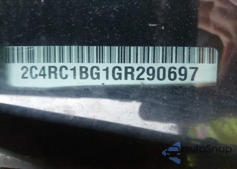 2016 Chrysler Town & Country Touring z USA, uszkodzony, nr VIN 2C4RC1BG1GR290697